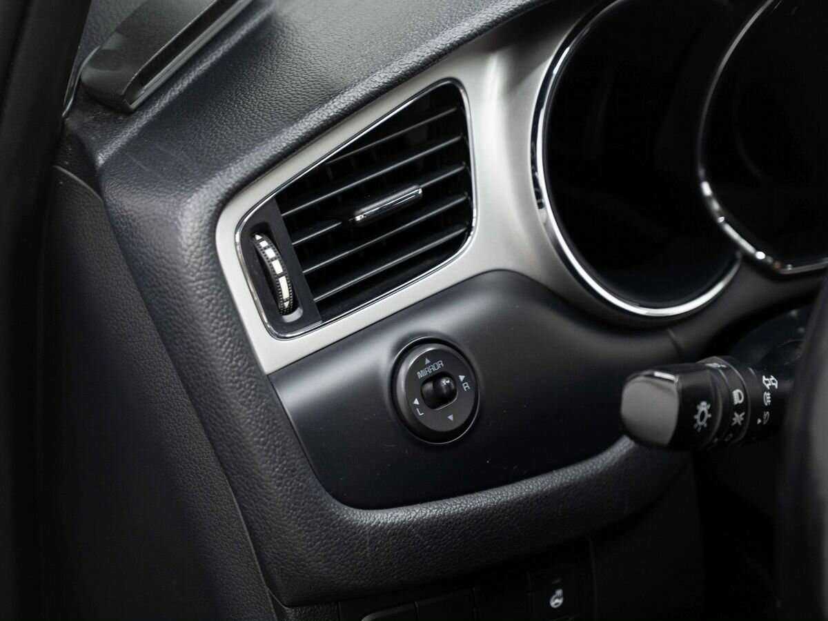 Купить Kia Ceed с пробегом. Фото: #16