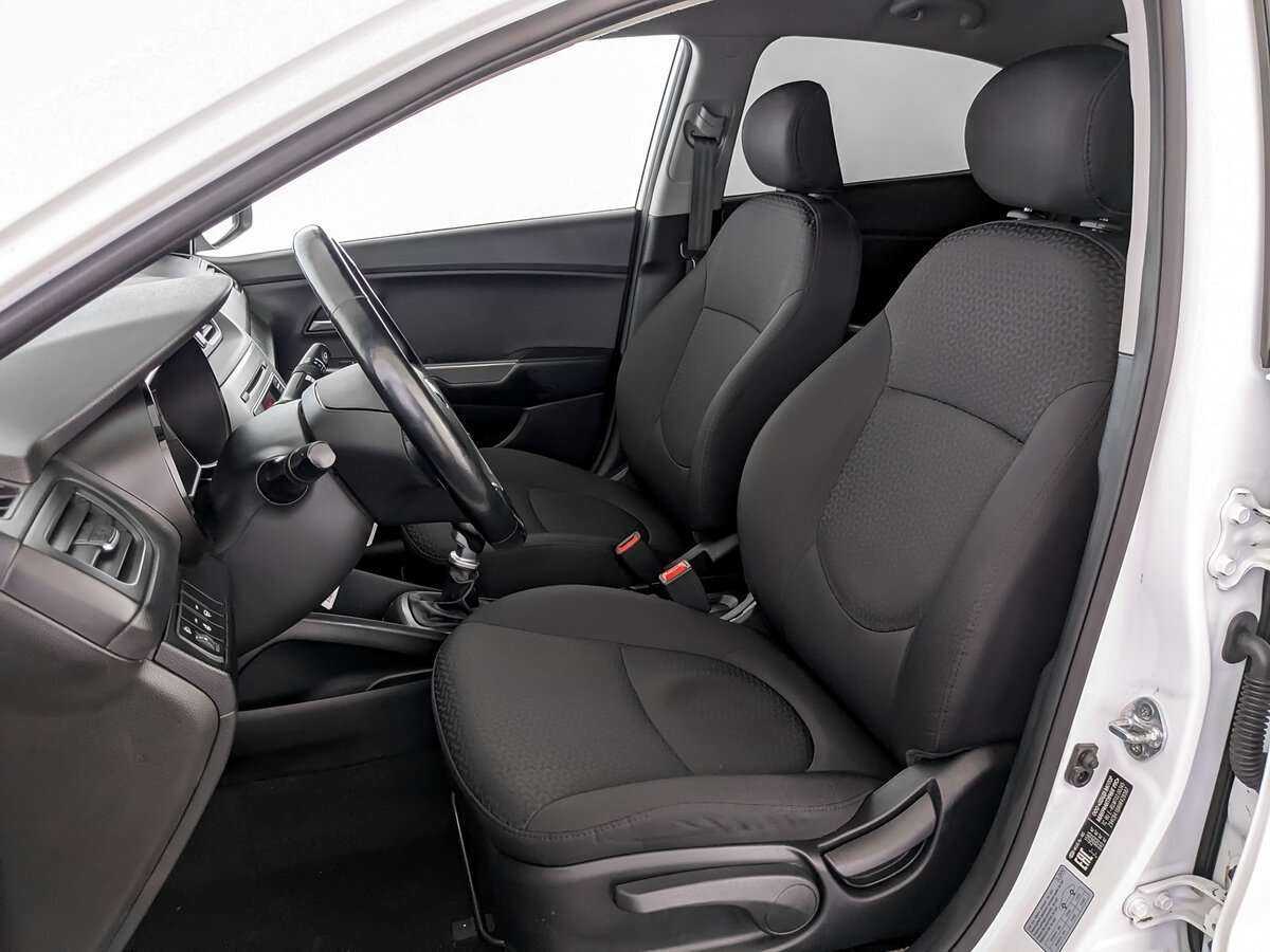Купить Kia Rio с пробегом. Фото: #15