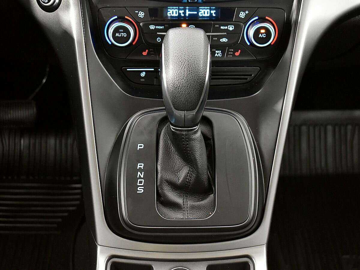 Купить Ford Kuga с пробегом. Фото: #17