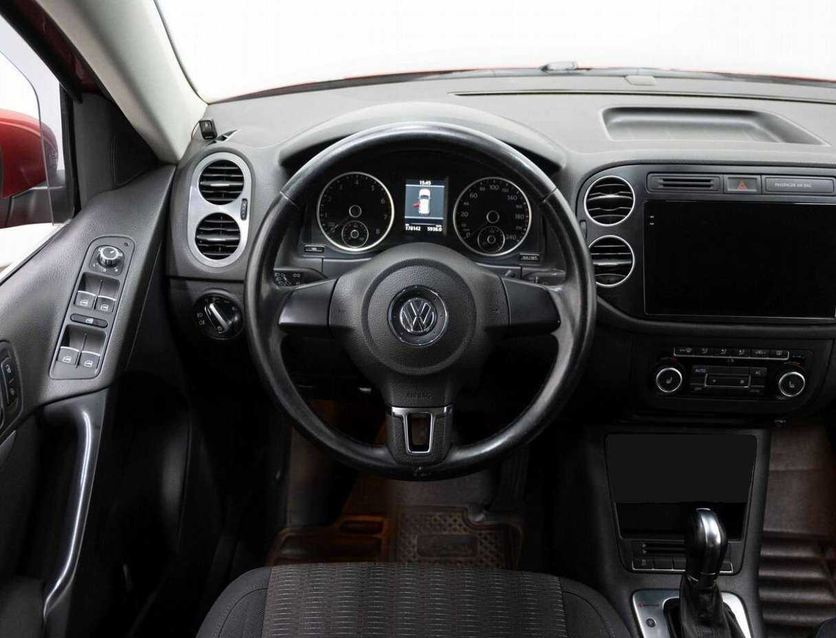 Купить Volkswagen Tiguan с пробегом. Фото: #13