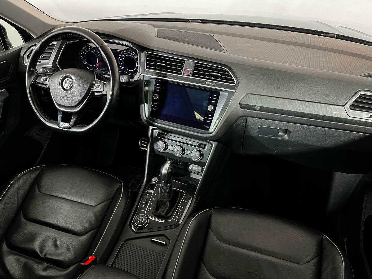 Купить Volkswagen Tiguan с пробегом. Фото: #8