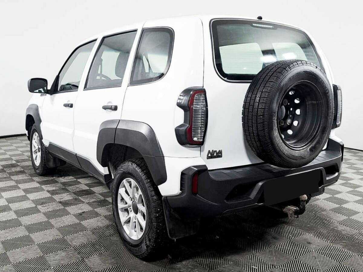 Купить Lada (ВАЗ) Niva с пробегом. Фото: #6