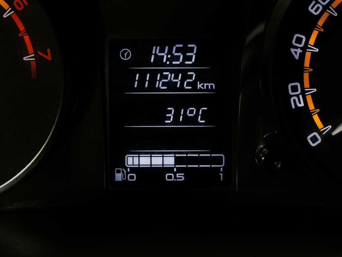 Купить Lada (ВАЗ) Granta с пробегом. Фото: #24