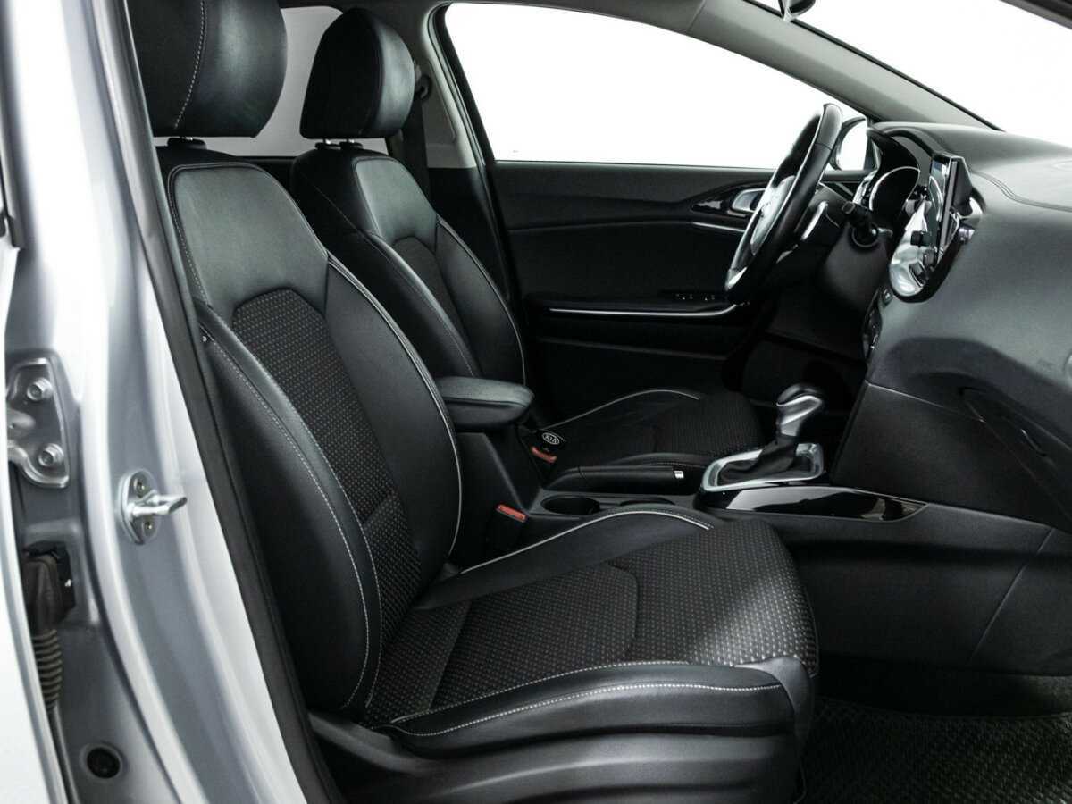 Купить Kia Ceed с пробегом. Фото: #14