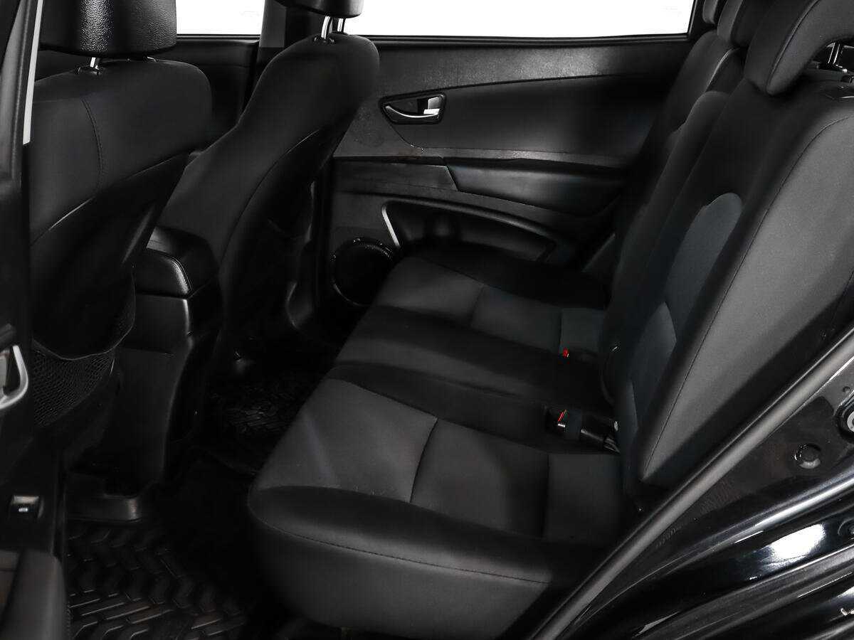 Купить SsangYong Actyon с пробегом. Фото: #9