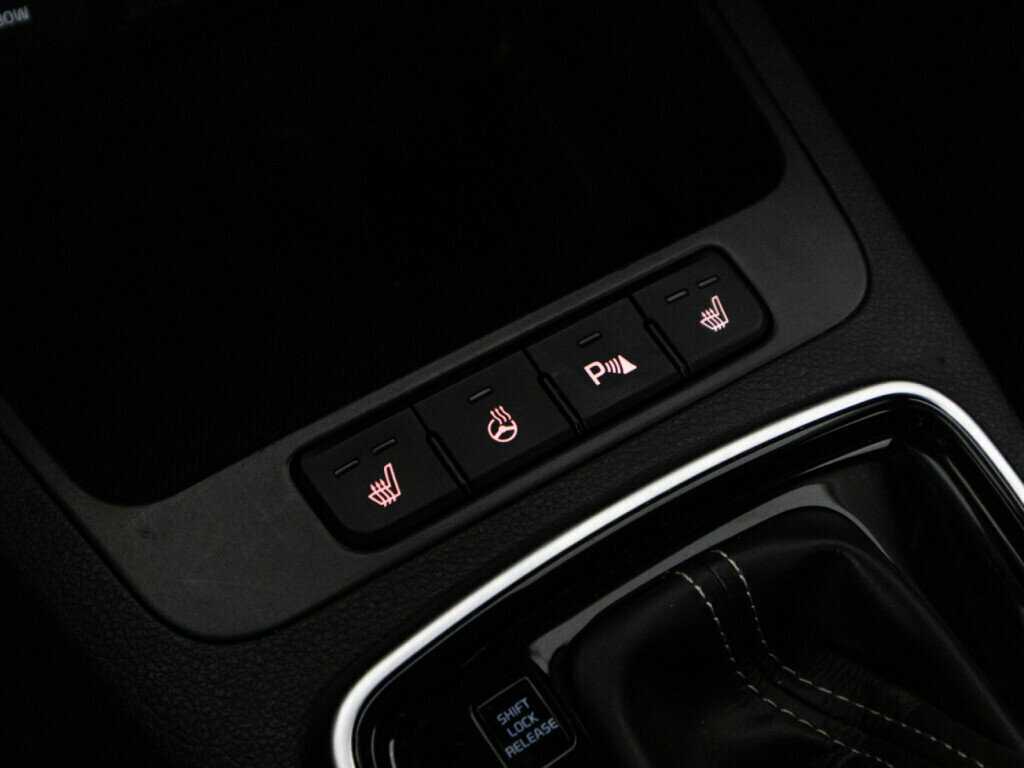 Купить Kia Rio с пробегом. Фото: #17