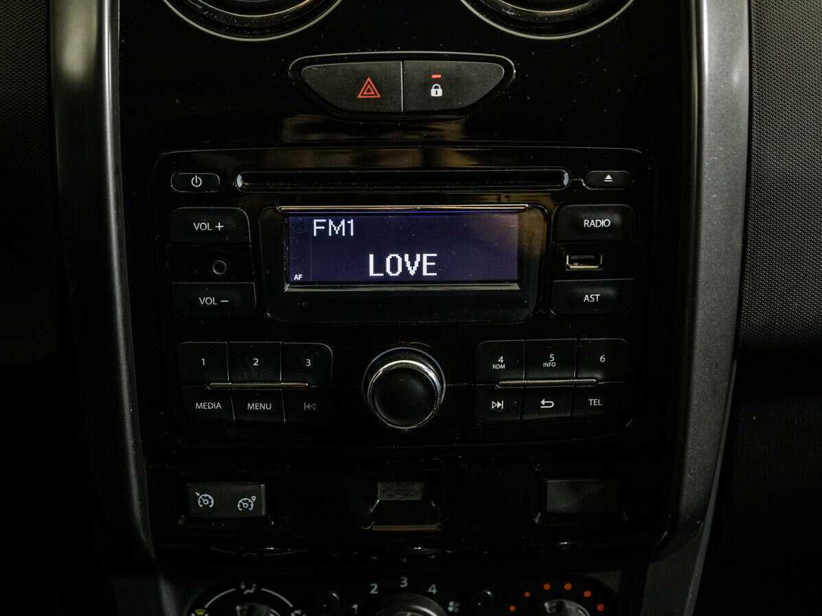 Купить Renault Duster с пробегом. Фото: #9