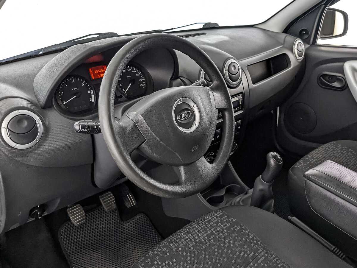 Купить Lada (ВАЗ) Largus с пробегом. Фото: #10