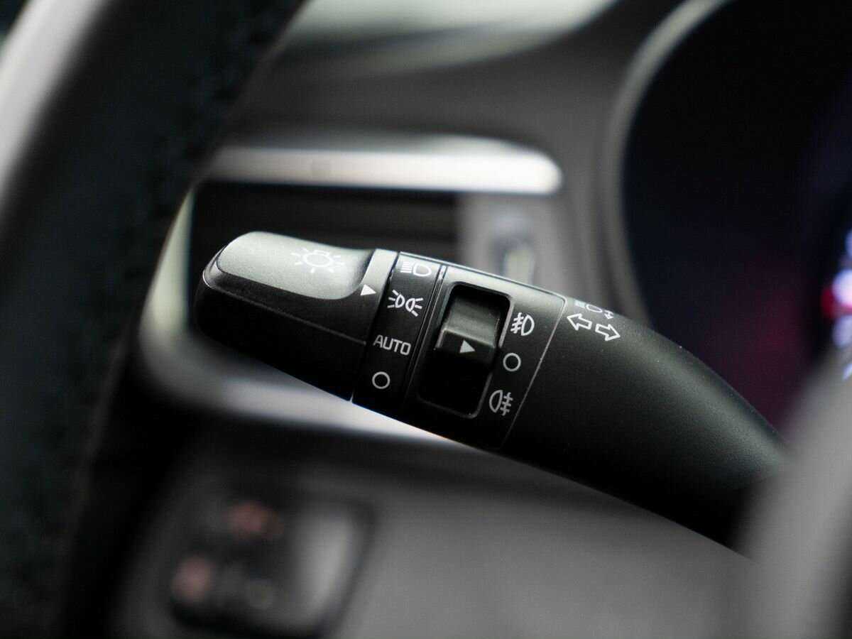 Купить Kia Optima с пробегом. Фото: #16