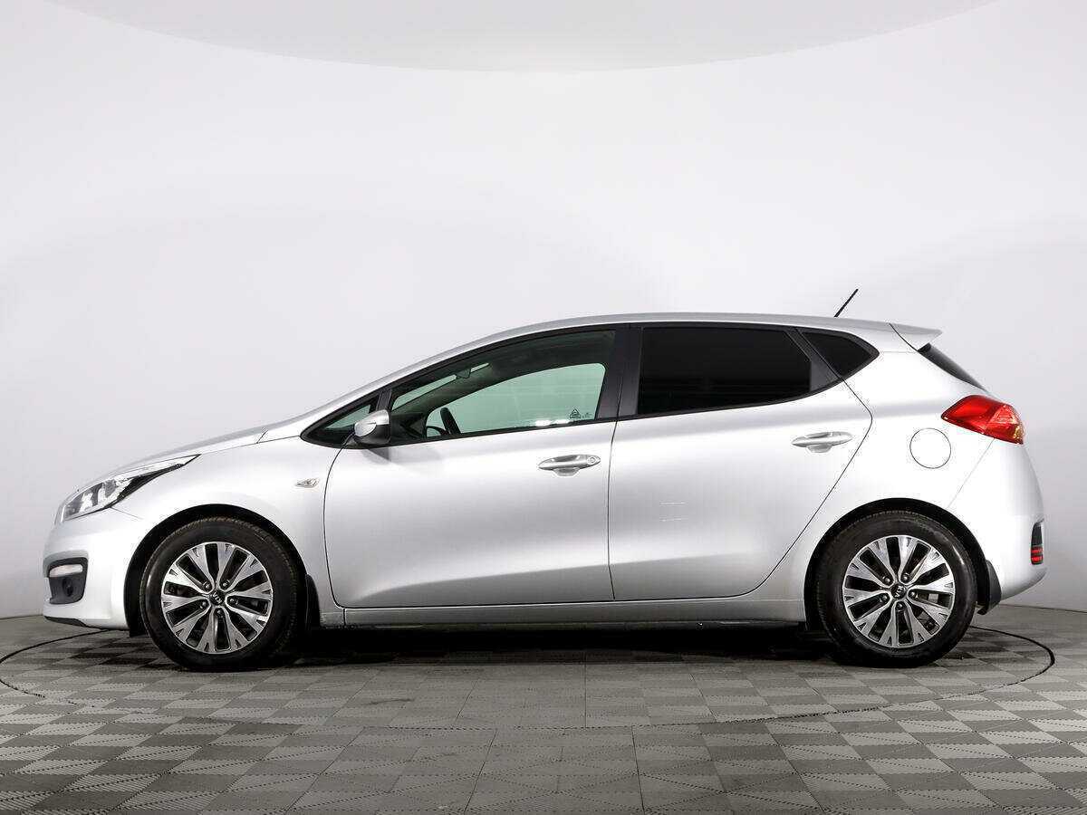 Купить Kia Ceed с пробегом. Фото: #7