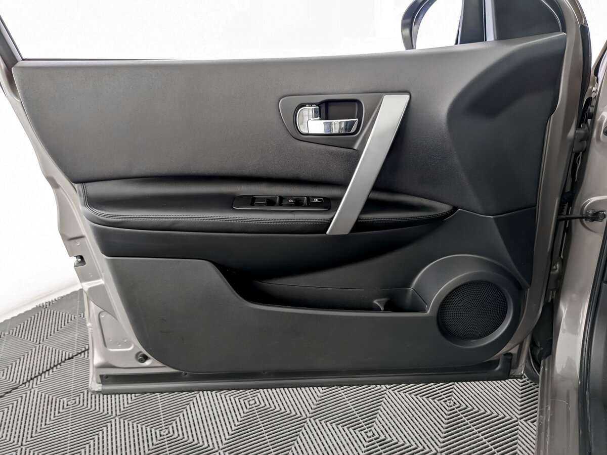 Купить Nissan Qashqai с пробегом. Фото: #18