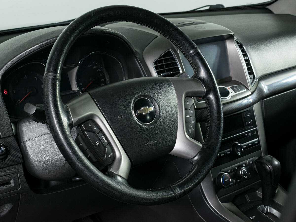 Купить Chevrolet Captiva с пробегом. Фото: #8