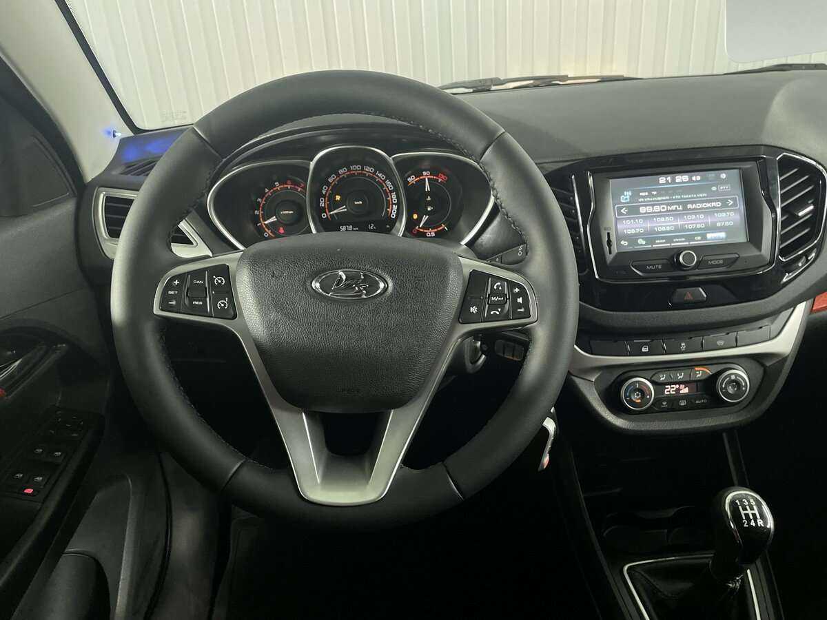 Купить Lada (ВАЗ) Vesta с пробегом. Фото: #9