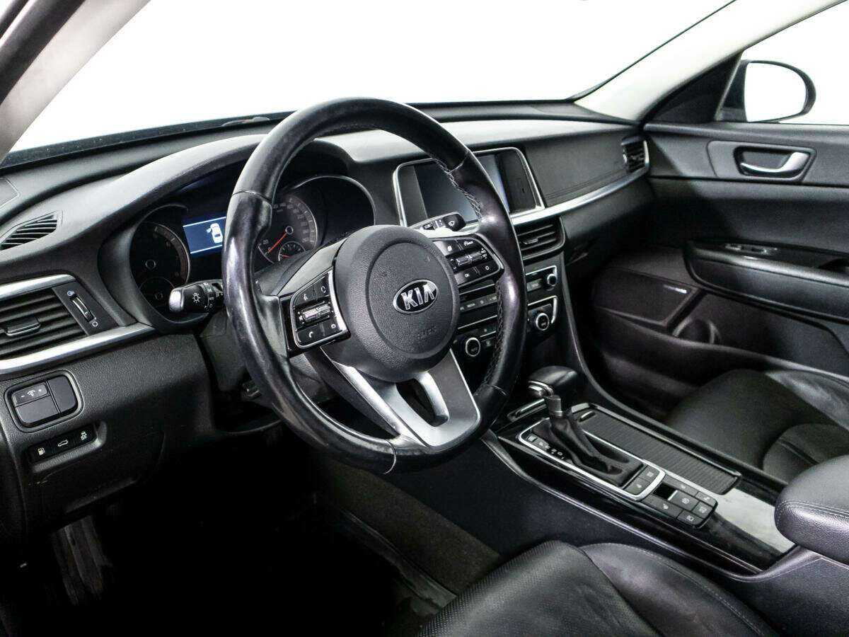 Купить Kia Optima с пробегом. Фото: #10