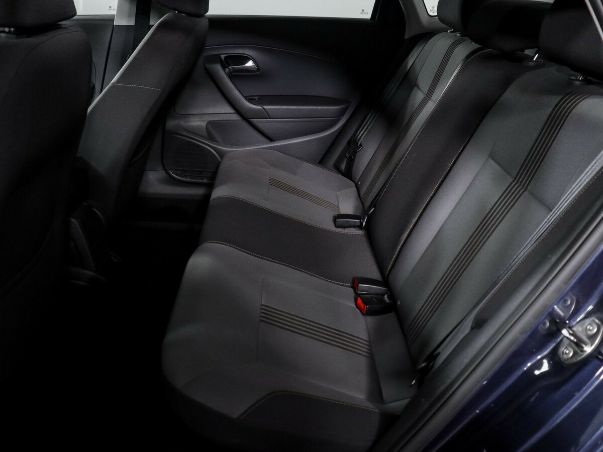 Купить Volkswagen Polo с пробегом. Фото: #7