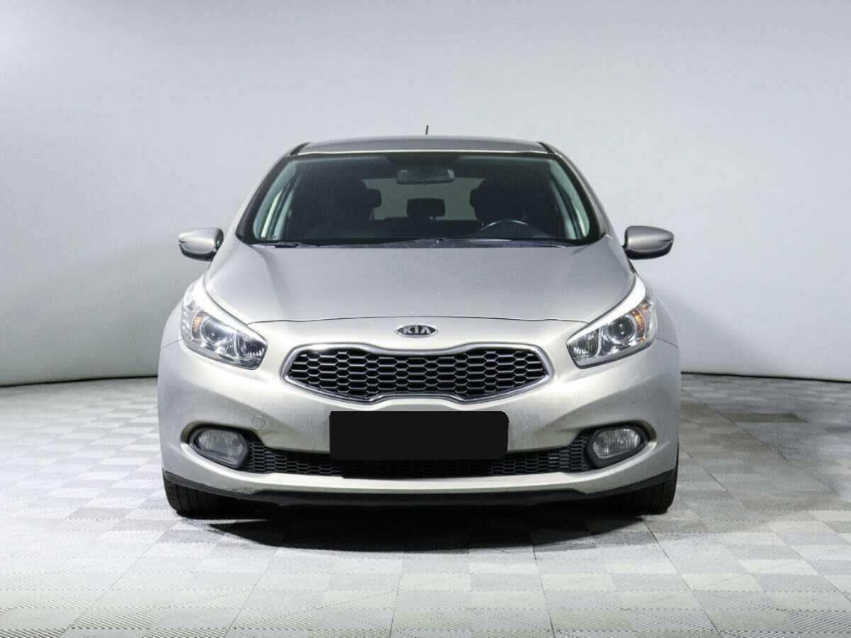 Купить Kia Ceed с пробегом. Фото: #1
