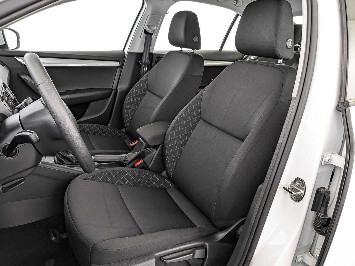 Купить Skoda Octavia с пробегом. Фото: #19