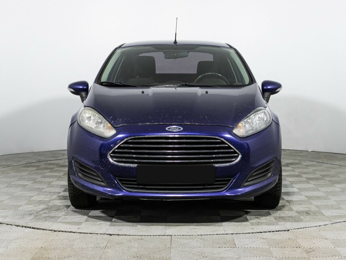 Купить Ford Fiesta с пробегом. Фото: #1