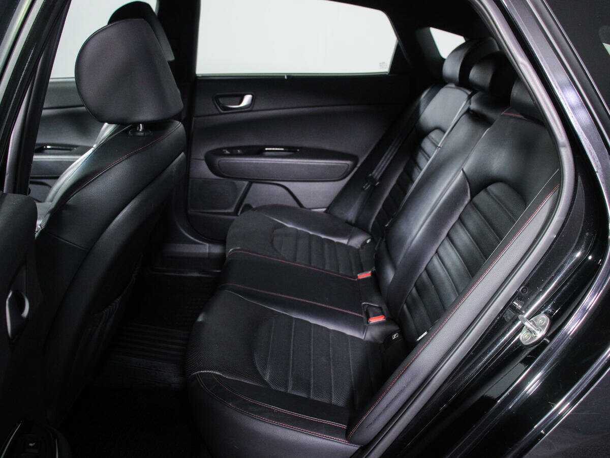 Купить Kia Optima с пробегом. Фото: #8