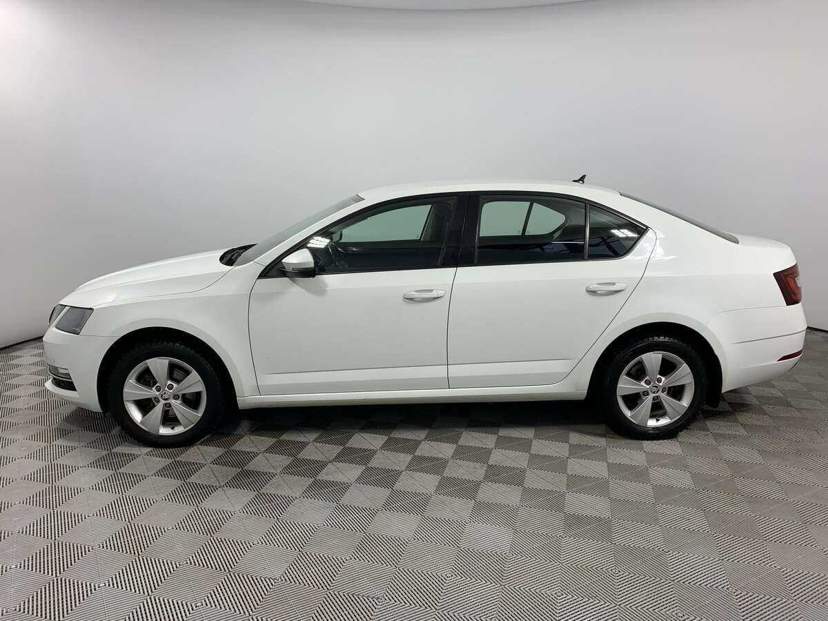 Купить Skoda Octavia с пробегом. Фото: #7