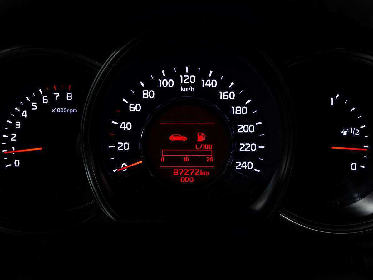 Купить Kia Ceed с пробегом. Фото: #14