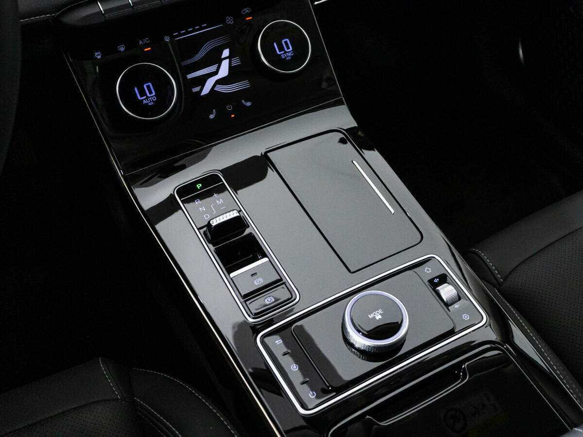 Купить EXEED LX с пробегом. Фото: #15