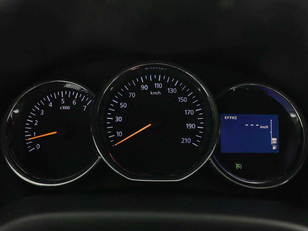 Купить Renault Logan с пробегом. Фото: #6