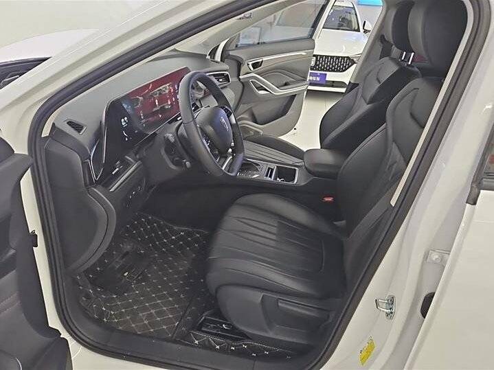 Купить FAW Bestune T55 с пробегом. Фото: #6