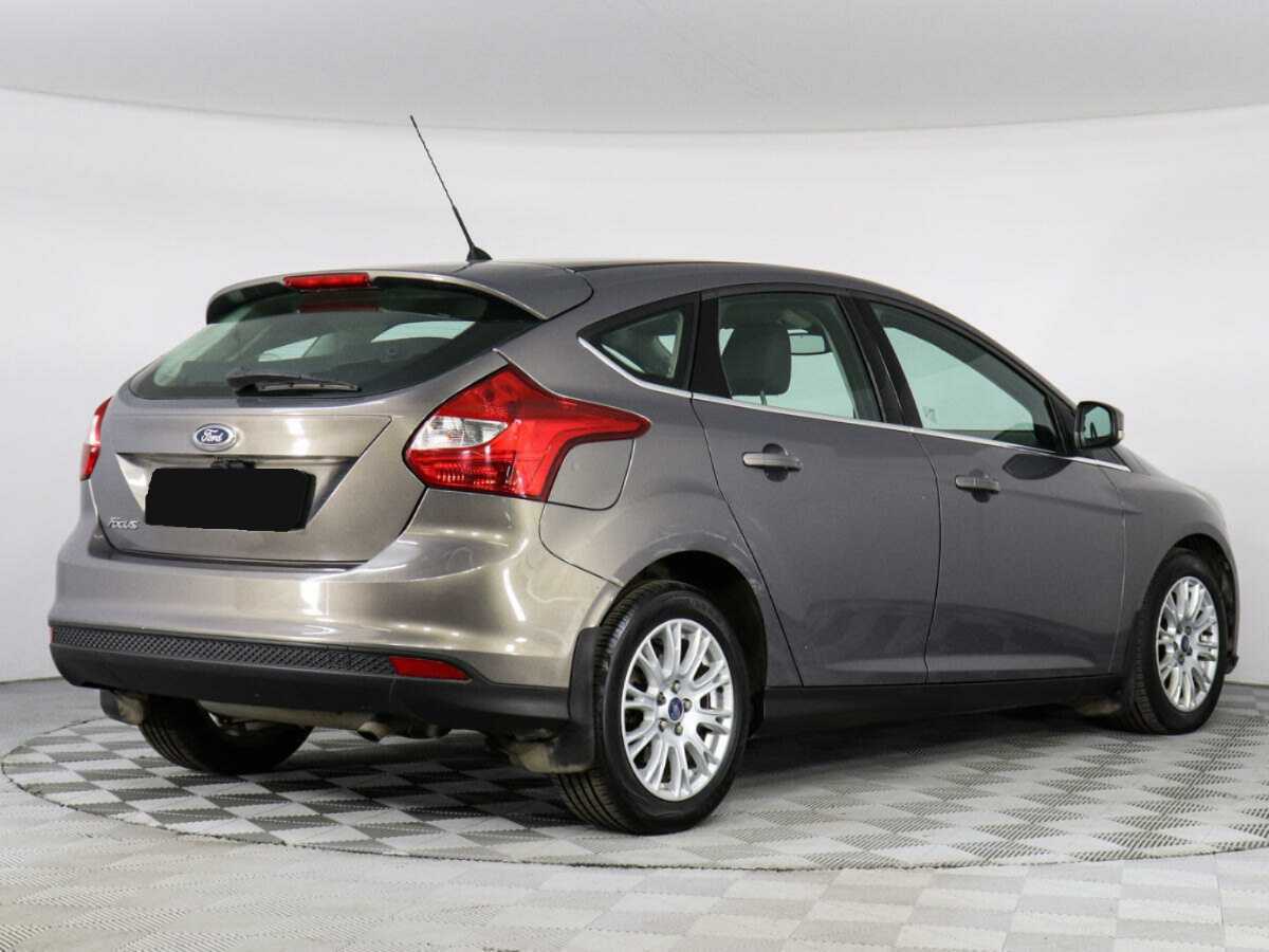 Купить Ford Focus с пробегом. Фото: #2