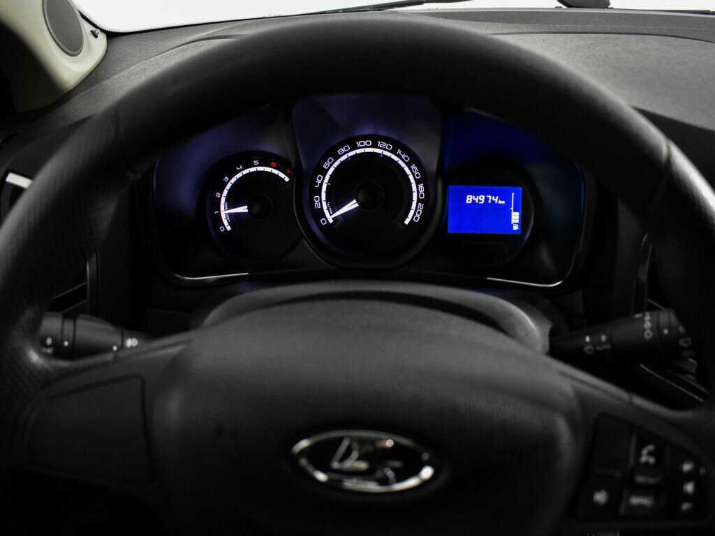 Купить Lada (ВАЗ) XRAY с пробегом. Фото: #18