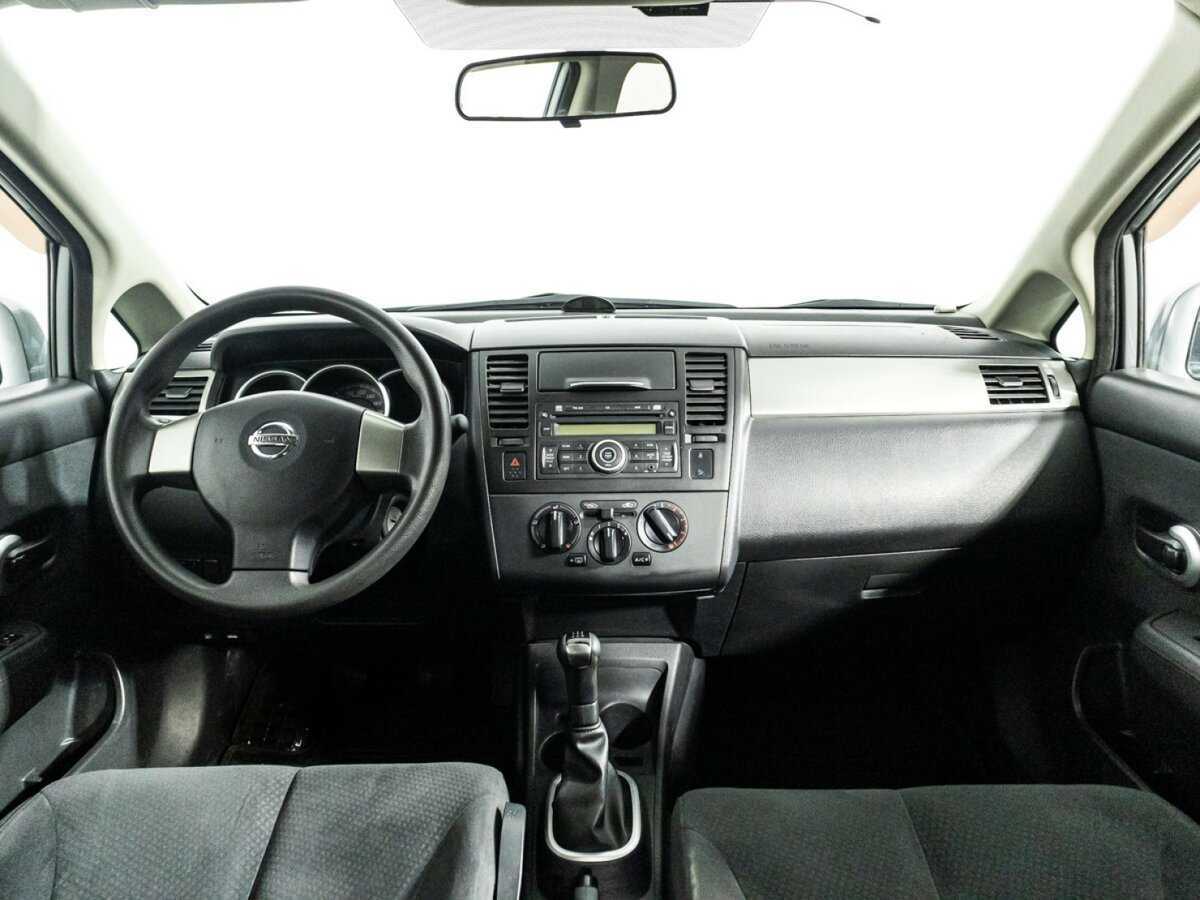 Купить Nissan Tiida с пробегом. Фото: #12