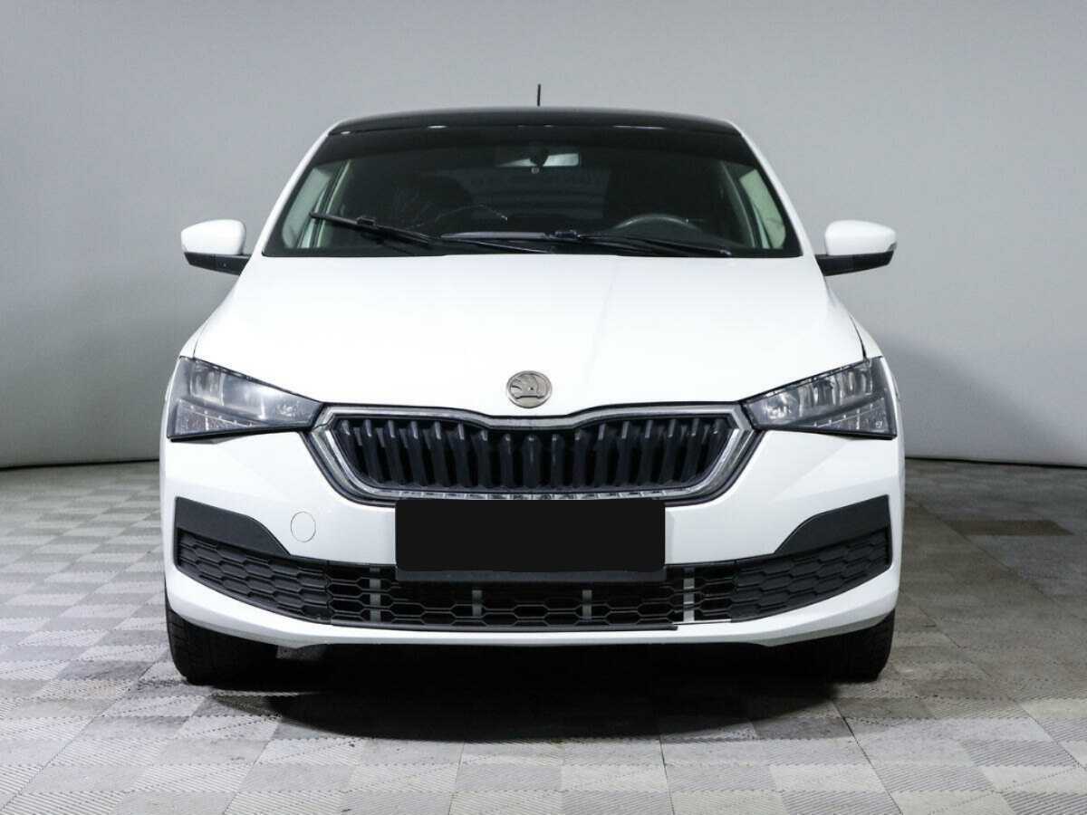 Купить Skoda Rapid с пробегом. Фото: #1