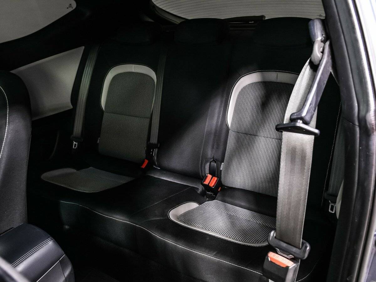 Купить Kia Ceed с пробегом. Фото: #11