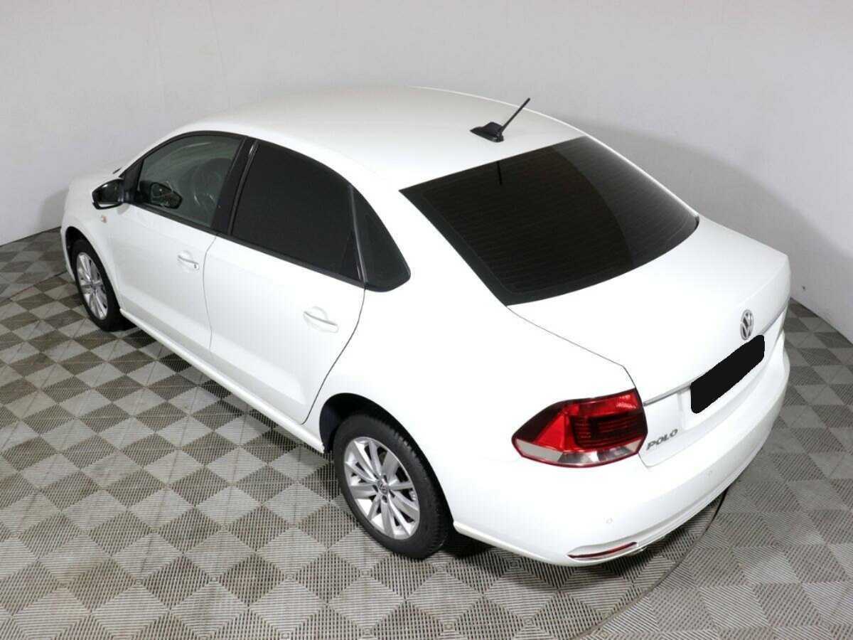 Купить Volkswagen Polo с пробегом. Фото: #19