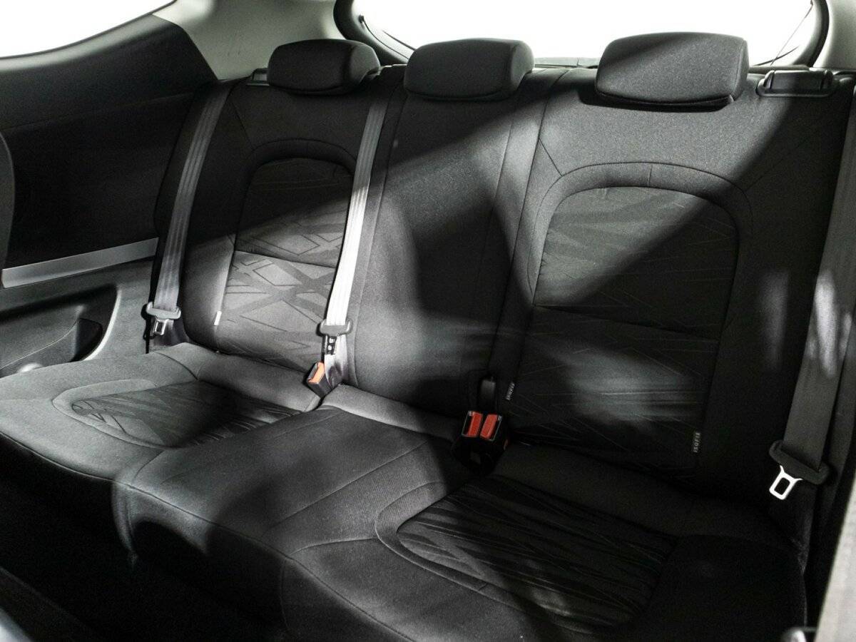 Купить Kia Ceed с пробегом. Фото: #9