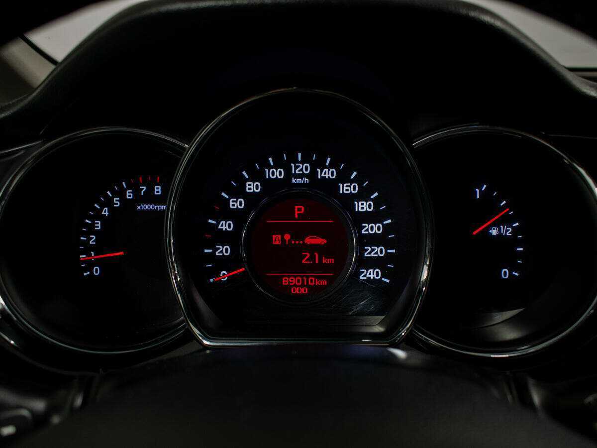 Купить Kia Ceed с пробегом. Фото: #11