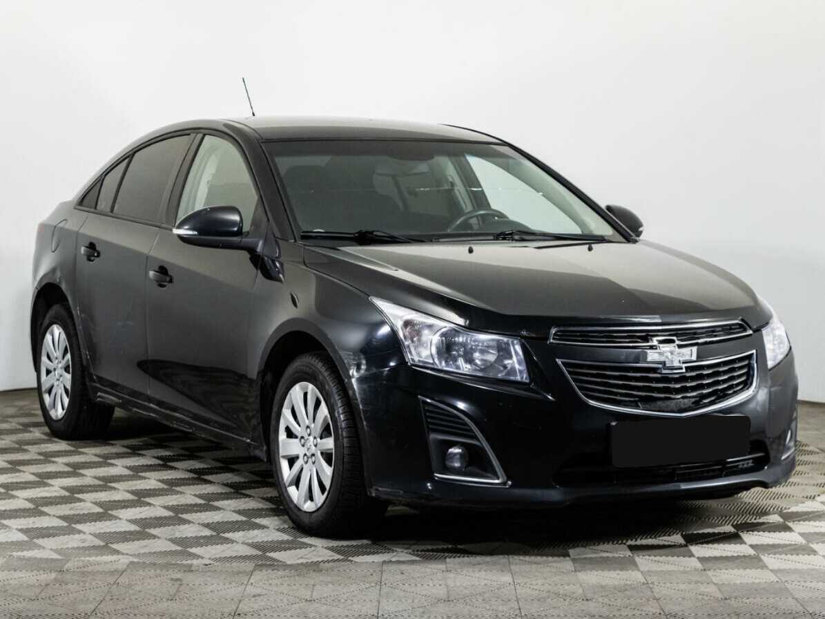 Купить Chevrolet Cruze с пробегом. Фото: #2