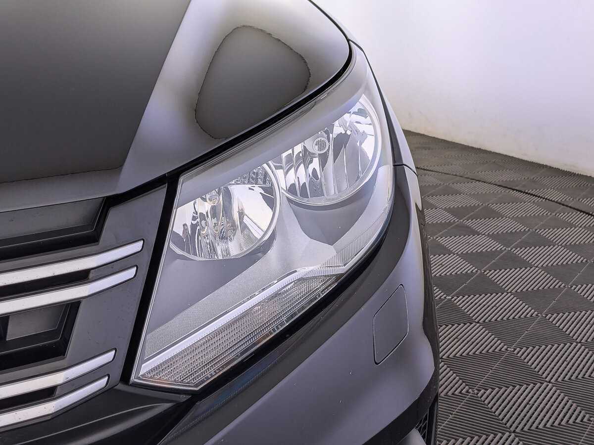 Купить Volkswagen Tiguan с пробегом. Фото: #10