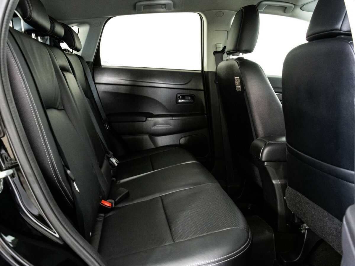 Купить Mitsubishi ASX с пробегом. Фото: #14