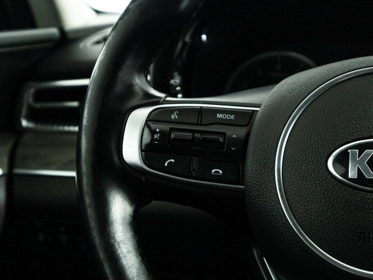 Купить Kia K5 с пробегом. Фото: #24