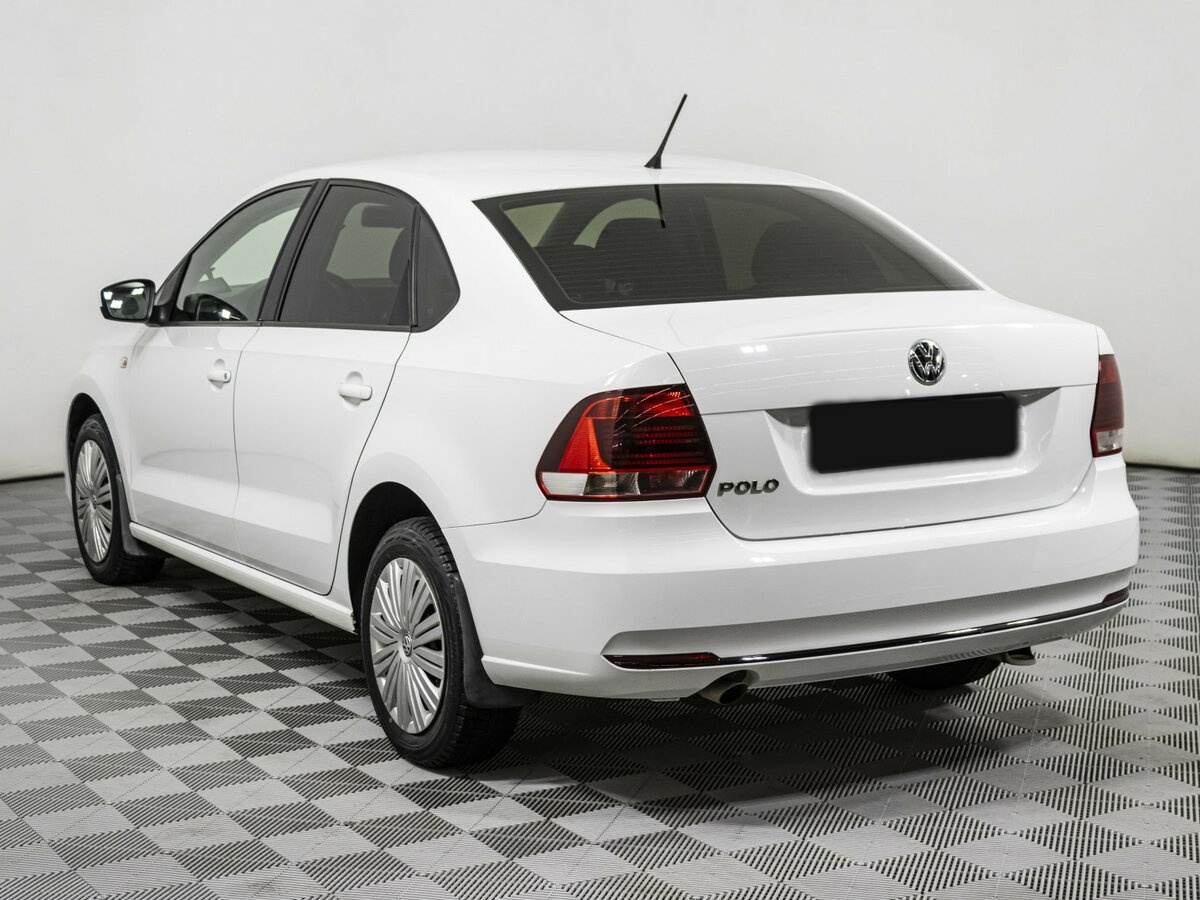 Купить Volkswagen Polo с пробегом. Фото: #6