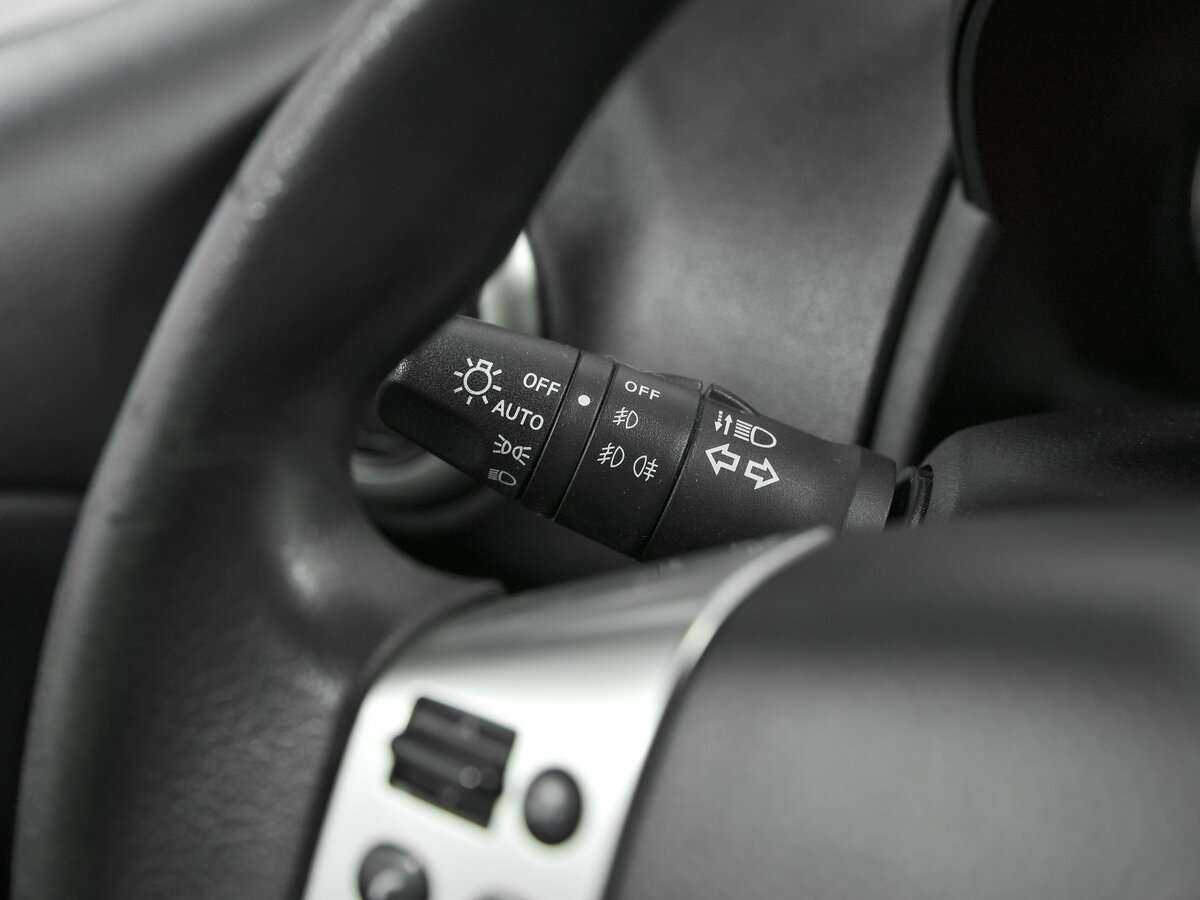 Купить Nissan Note с пробегом. Фото: #8