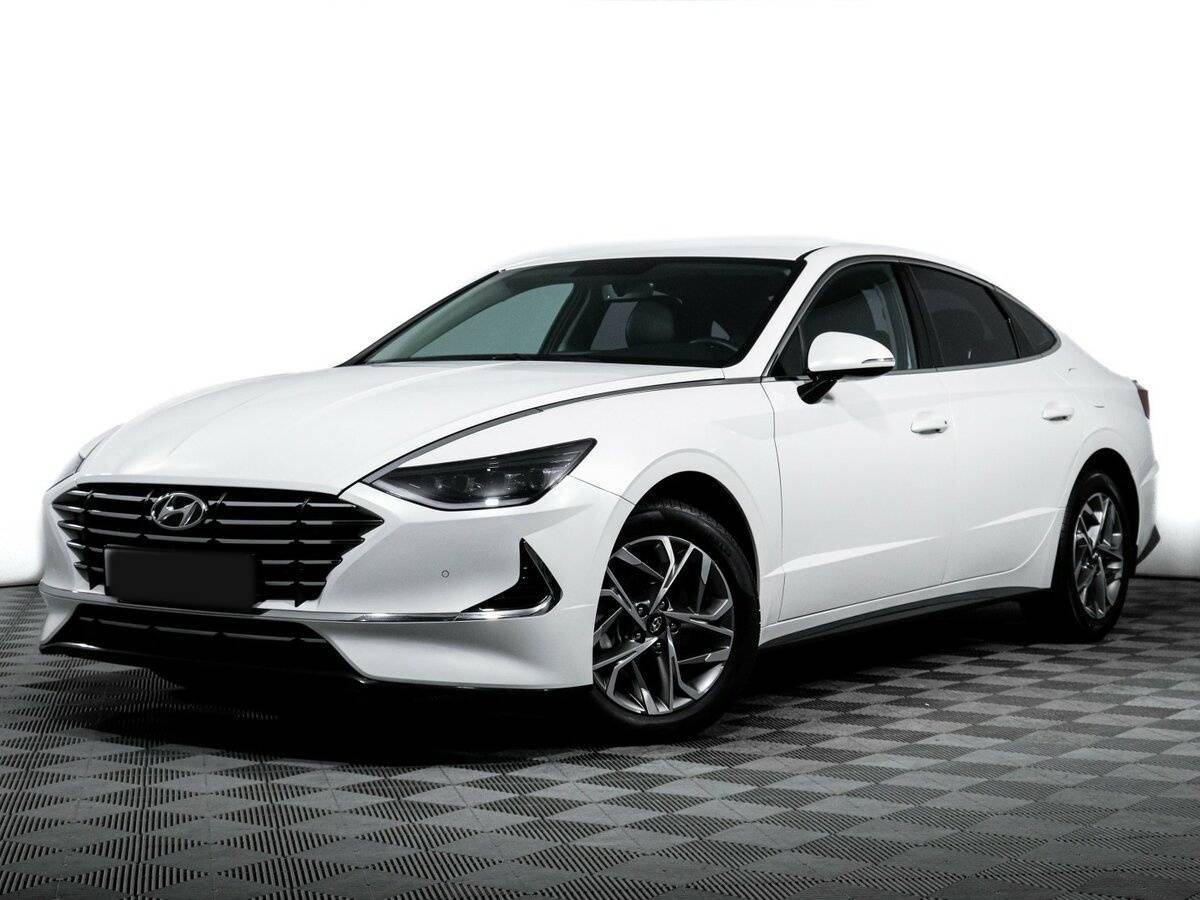 Купить Hyundai Sonata с пробегом. Посмотреть фото