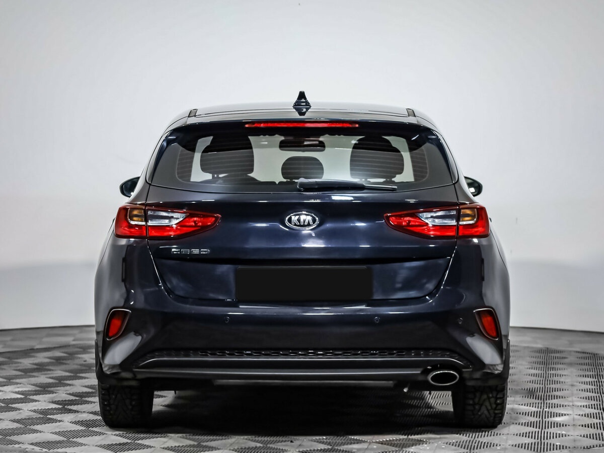 Купить Kia Ceed с пробегом. Фото: #4