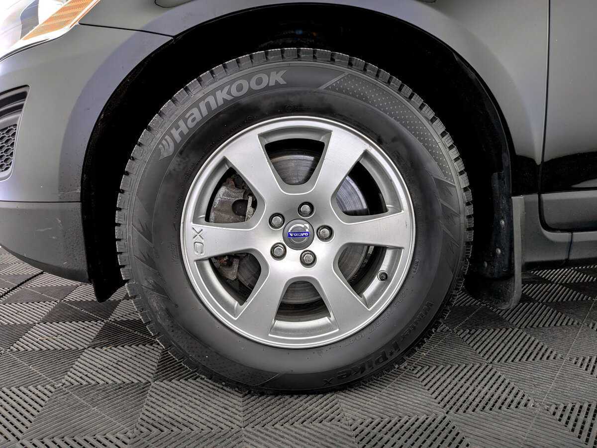 Купить Volvo XC60 с пробегом. Фото: #17