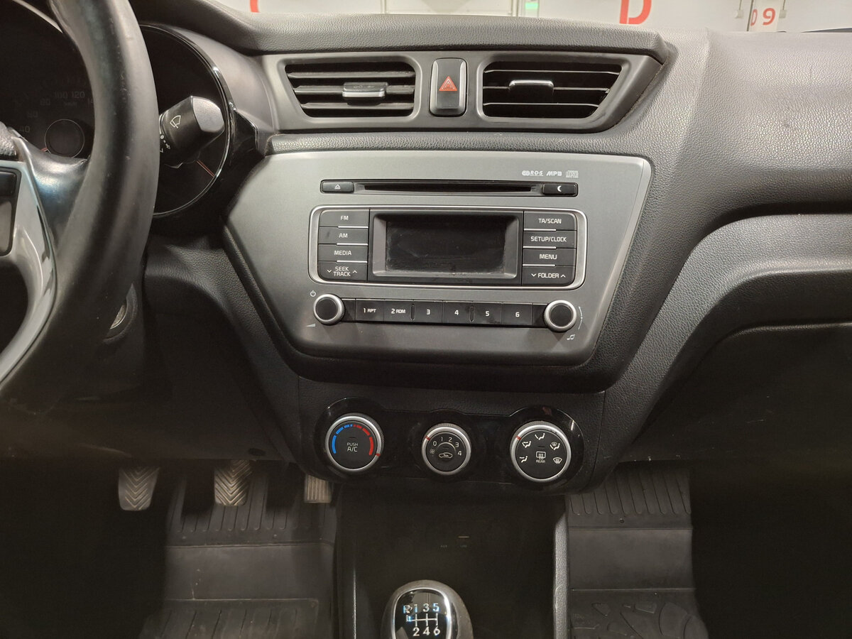 Купить Kia Rio с пробегом. Фото: #14