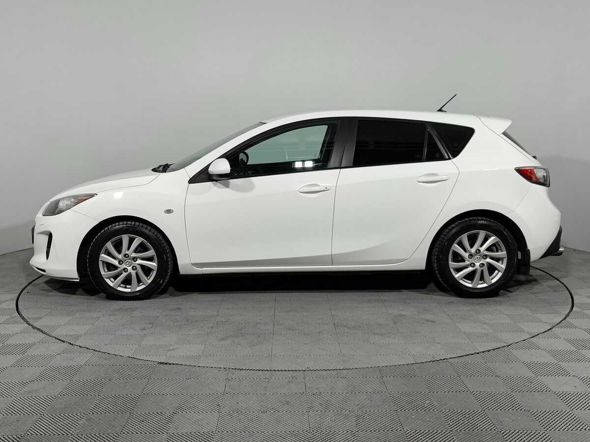 Купить Mazda 3 с пробегом. Фото: #3
