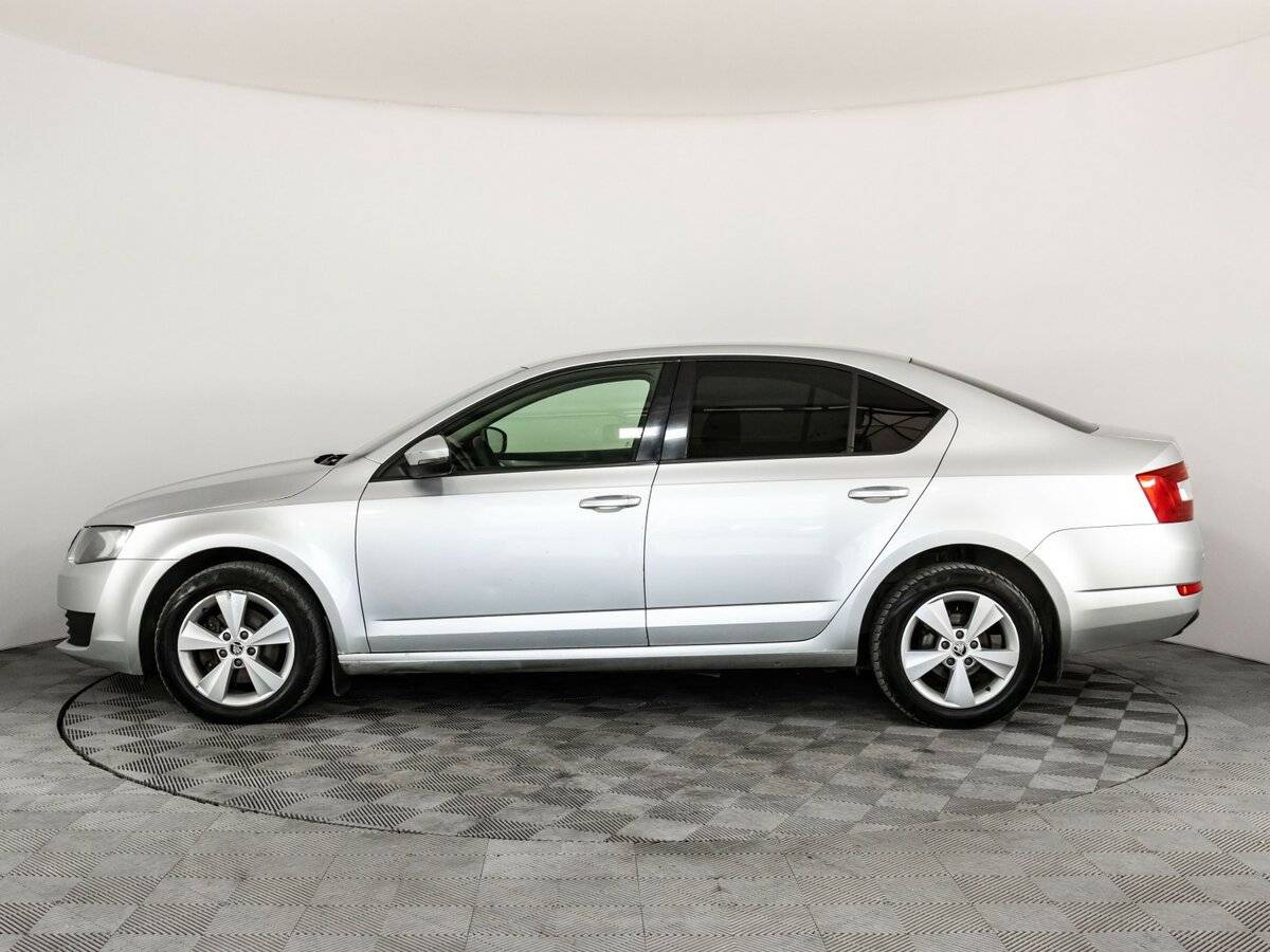 Купить Skoda Octavia с пробегом. Фото: #7