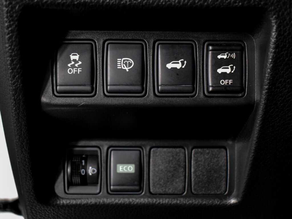 Купить Nissan X-Trail с пробегом. Фото: #9