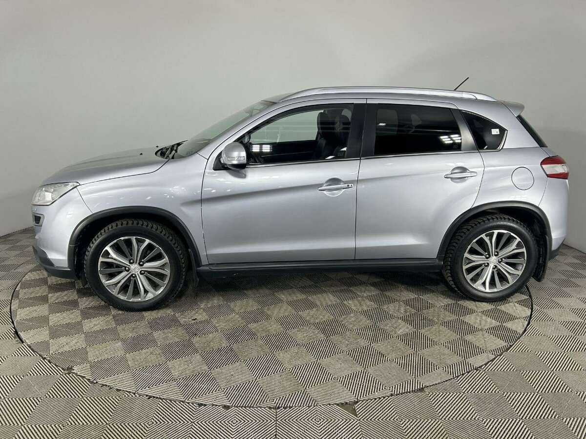 Купить Peugeot 4008 с пробегом. Фото: #3